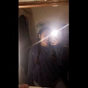 Meet your Posher, Yadira